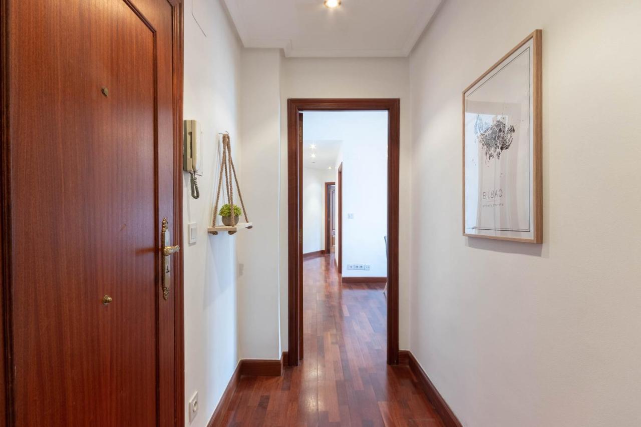 Apartamento Con Vistas Al Estadio San Mames Bilbao Exterior photo