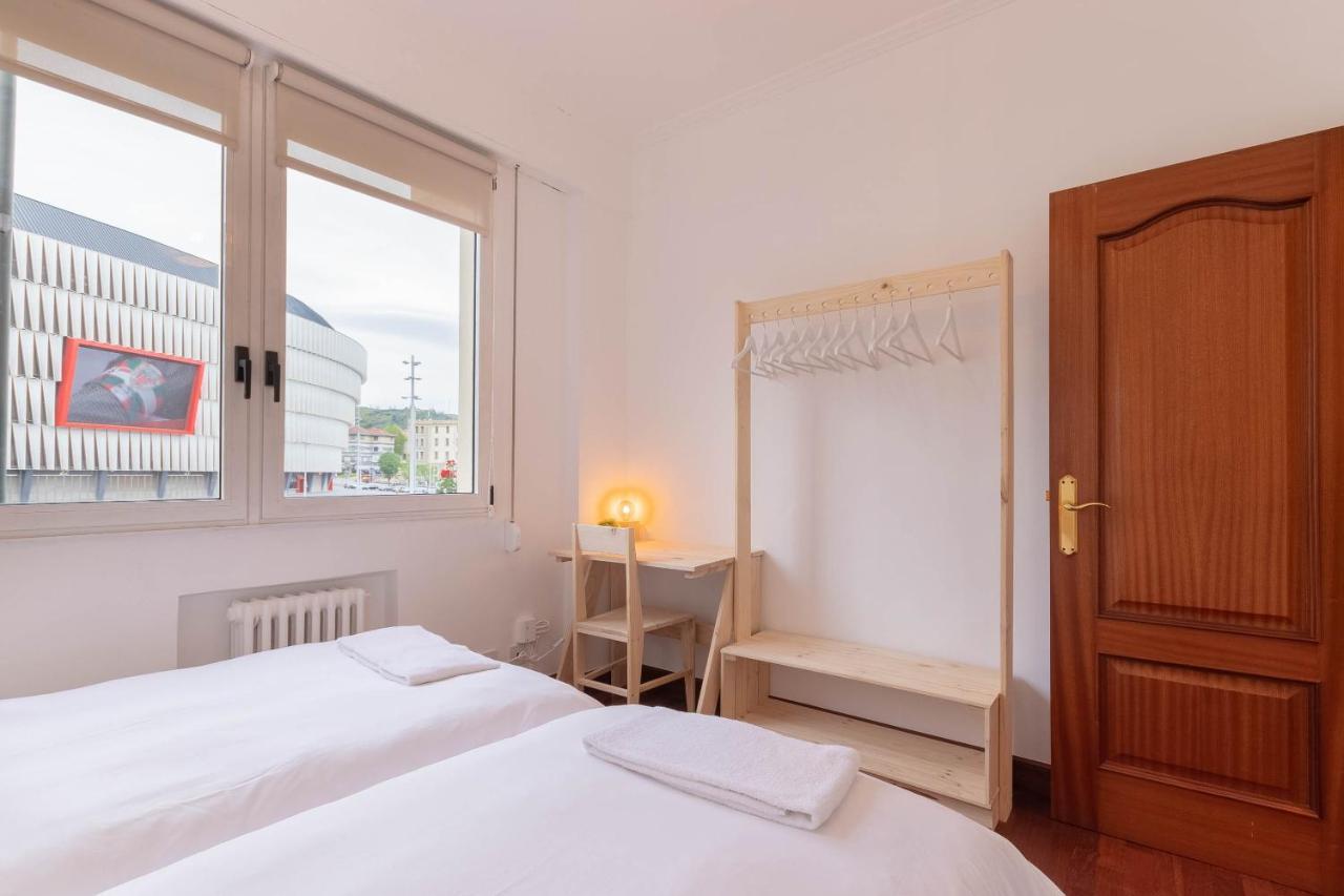 Apartamento Con Vistas Al Estadio San Mames Bilbao Exterior photo