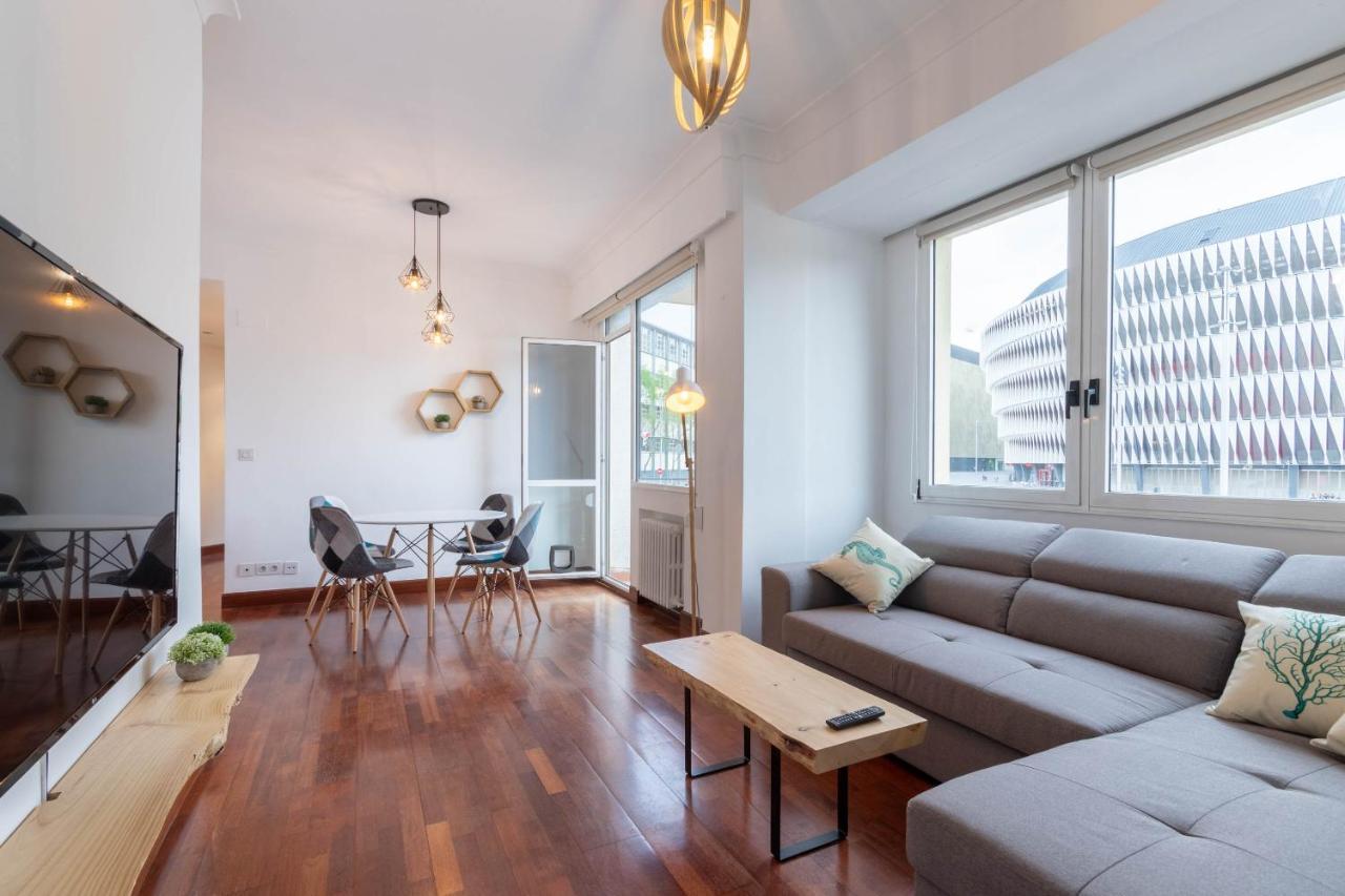 Apartamento Con Vistas Al Estadio San Mames Bilbao Exterior photo
